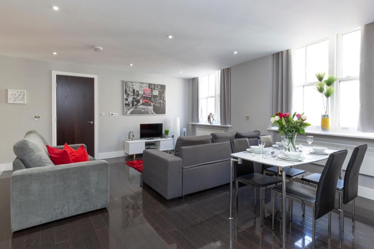 Apartament Deluxe Of *
