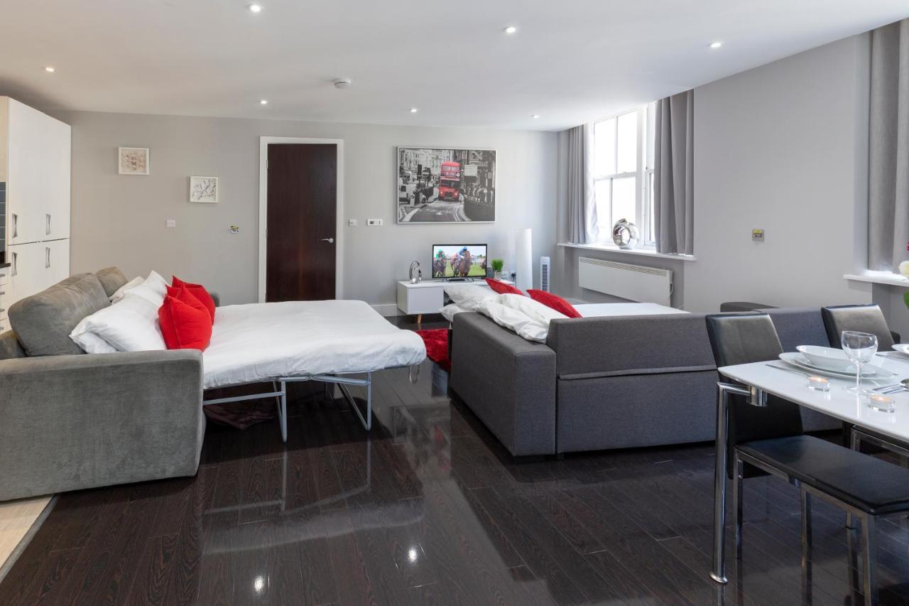 Apartament Deluxe Of *